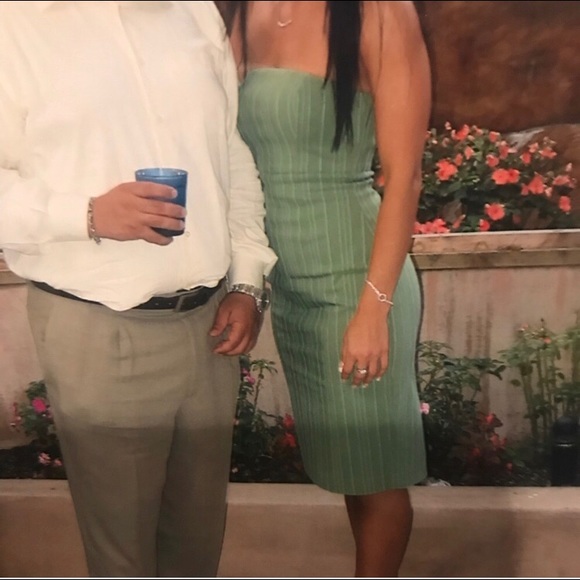 Express strapless green dress - Picture 4 of 4